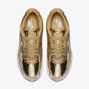 Women’s Nike Air Max 90 Metallic Pack Gold